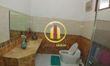 Prime Location! Rumah Mewah Dekat Fasilitas Umum Terlengkap di Suryalaya Bandung