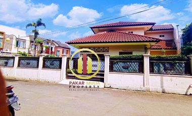 Prime Location! Rumah Mewah Dekat Fasilitas Umum Terlengkap di Suryalaya Bandung