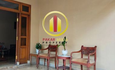 Prime Location! Rumah Mewah Dekat Fasilitas Umum Terlengkap di Suryalaya Bandung
