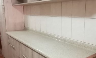Venta de Amplia y Hermosa Casa, todo sólido. Arica