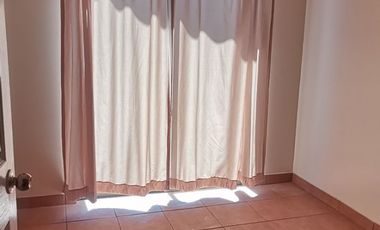 Venta de Amplia y Hermosa Casa, todo sólido. Arica