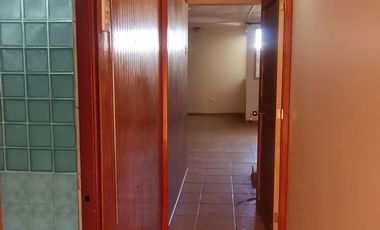 Venta de Amplia y Hermosa Casa, todo sólido. Arica