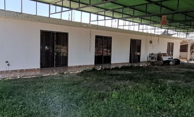 Venta amplia casa en Parcela, Alto Ramirez, Arica