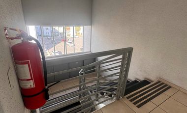 Arriendo departamento 3 dorm + estacionamiento QTA NORMAL