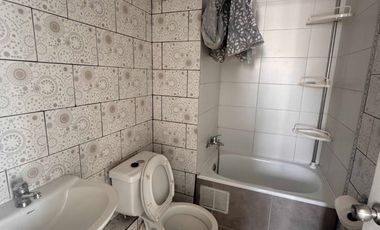 Arriendo departamento 3 dorm + estacionamiento QTA NORMAL