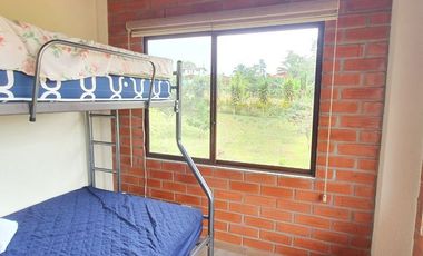 Casa en venta de 180 m² + 1.800 m de Terreno en Pedro Vicente Maldonado - Ecuador