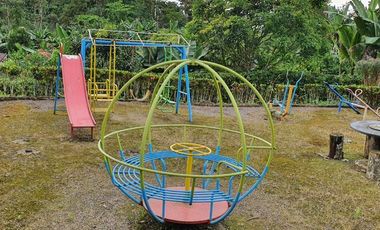 Casa en venta de 180 m² + 1.800 m de Terreno en Pedro Vicente Maldonado - Ecuador