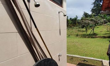 Casa en venta de 180 m² + 1.800 m de Terreno en Pedro Vicente Maldonado - Ecuador