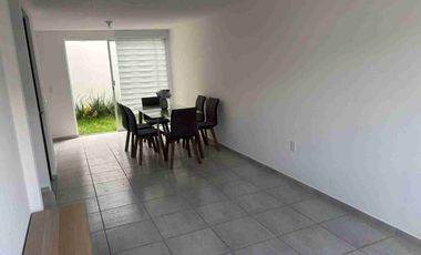 Se renta casa con comedor en hacienda de las fuentes, Calimaya, Estado de México