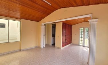 🏡 CASA ESQUINERA DE DOS PISOS EN VENTA – VILLA CAFÉ, NEIVA