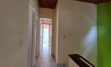 🏡 CASA ESQUINERA DE DOS PISOS EN VENTA – VILLA CAFÉ, NEIVA