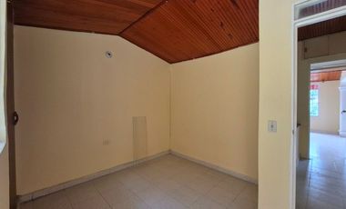 🏡 CASA ESQUINERA DE DOS PISOS EN VENTA – VILLA CAFÉ, NEIVA