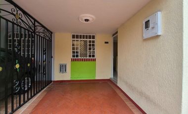 🏡 CASA ESQUINERA DE DOS PISOS EN VENTA – VILLA CAFÉ, NEIVA
