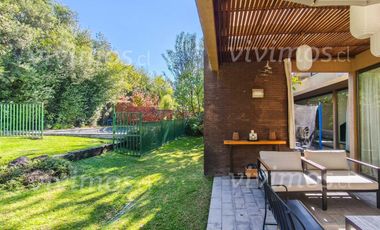 Casa Condominio Los Bravos - No Perimetral. Piscina y Quincho