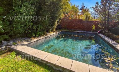 Casa Condominio Los Bravos - No Perimetral. Piscina y Quincho