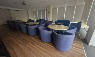 OFICINA EN VENTA  A UNOS PASOS DE TORRE MANACAR