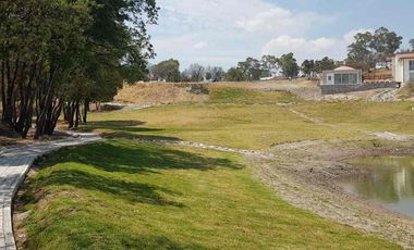 VENTA DE TERRENO EN EL LAGO EN CAMPESTRE HARÁS DEL BIOSQUE
