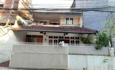 RUMAH TANJUNG DUREN ROW JALAN SATU MOBIL JAKARTA SELATAN