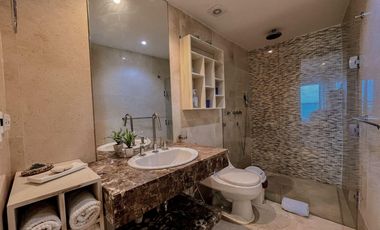 Apartamento Amoblado en Venta en Radisson Cartagena La Boquilla con Vista Panorámica