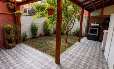 CASA 3 DORMITORIOS A PASOS DE METRO LOS PRESIDENTES