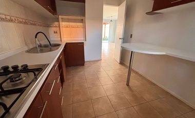 SE VENDE CÓMODA CASA DENTRO DE CONDOMINIO EN CURAUMA