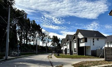 Casa Nueva en Arriendo en Villarrica