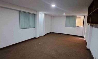 Departamento en renta con espacio adicional ideal para home office | Residencial Acueducto de Guadalupe |  Calle cerrada