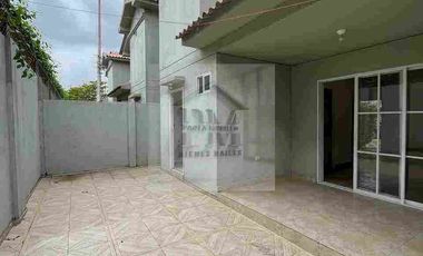 Alquilo Casa Casa Laguna (La Aurora)