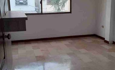 Alquilo casa en Urbanización San Felipe