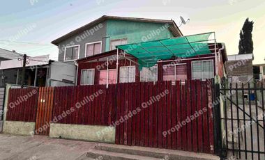 Se Arrienda Casa de dos pisos