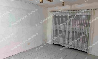 Se Arrienda Casa de dos pisos