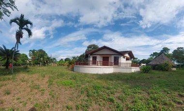 finca con casa de venta en calceta