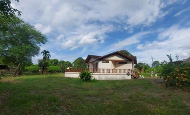finca con casa de venta en calceta