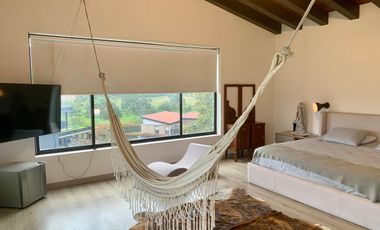 Venta de Casa en la via Rionegro - La Ceja