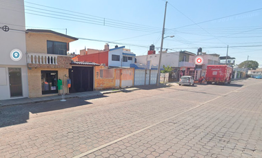EXCELENTE OPORTUNIDAD EN UNA DE LAS MEJORES ZONAS DE TLAXCALA EN TLACOMULCO, CASA EN REMATE