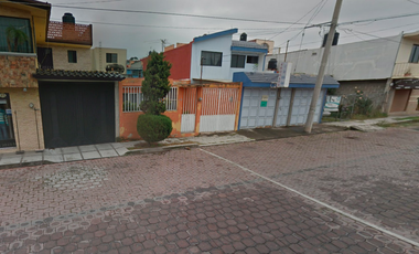 EXCELENTE OPORTUNIDAD EN UNA DE LAS MEJORES ZONAS DE TLAXCALA EN TLACOMULCO, CASA EN REMATE