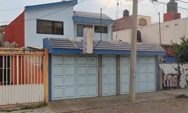 EXCELENTE OPORTUNIDAD EN UNA DE LAS MEJORES ZONAS DE TLAXCALA EN TLACOMULCO, CASA EN REMATE