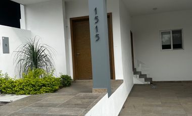 Casa en renta en Privada Santa Isabel en el Barro