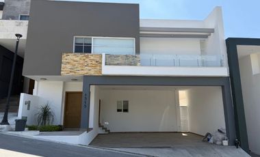 Casa en renta en Privada Santa Isabel en el Barro
