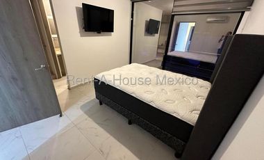 Casa en Renta en El Refugio, Amueblada 125m2 | 3 recamaras, 2.5 baños, 2 estac. | Alberca, Jardín