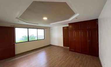 Casa de 3 habitaciones en renta , cerca de la Av. Ordóñez Lazzo