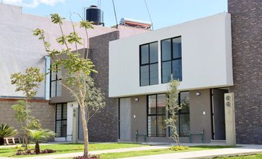 Casa de 3 recámaras en Residencial Atenea en Primer Barrio de Huejotzingo
