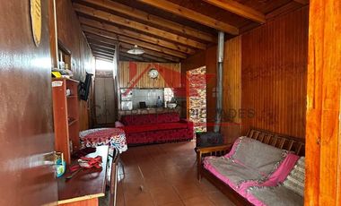 Casa Esquina de Un Piso con 3 Dormitorios, 1 Baño, Laguna Verde, Region de Valparaiso.