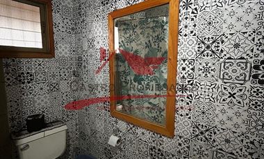 Casa Esquina de Un Piso con 3 Dormitorios, 1 Baño, Laguna Verde, Region de Valparaiso.