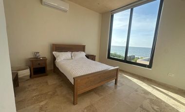 HERMOSA RESIDENCIA EN VENTA EN LA PLAYA DE SAN CRISANTO, YUC