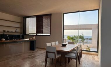 HERMOSA RESIDENCIA EN VENTA EN LA PLAYA DE SAN CRISANTO, YUC