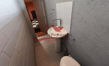 Hermosa Casa de Dos Pisos, 4 Dormitorios y 3 Baños, Villa Valle Norte, Valle Grande, Comuna de Lampa.