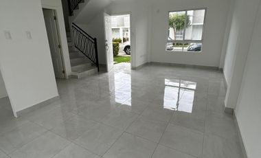 Casa en Venta en Urbanización Casa Laguna, Via Samborondón