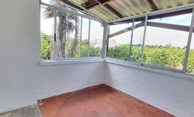 Arrendamiento casa campestre en Tres Esquinas