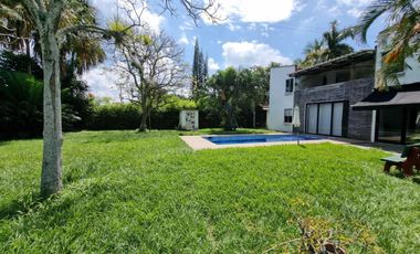 Arrendamiento casa campestre en Tres Esquinas